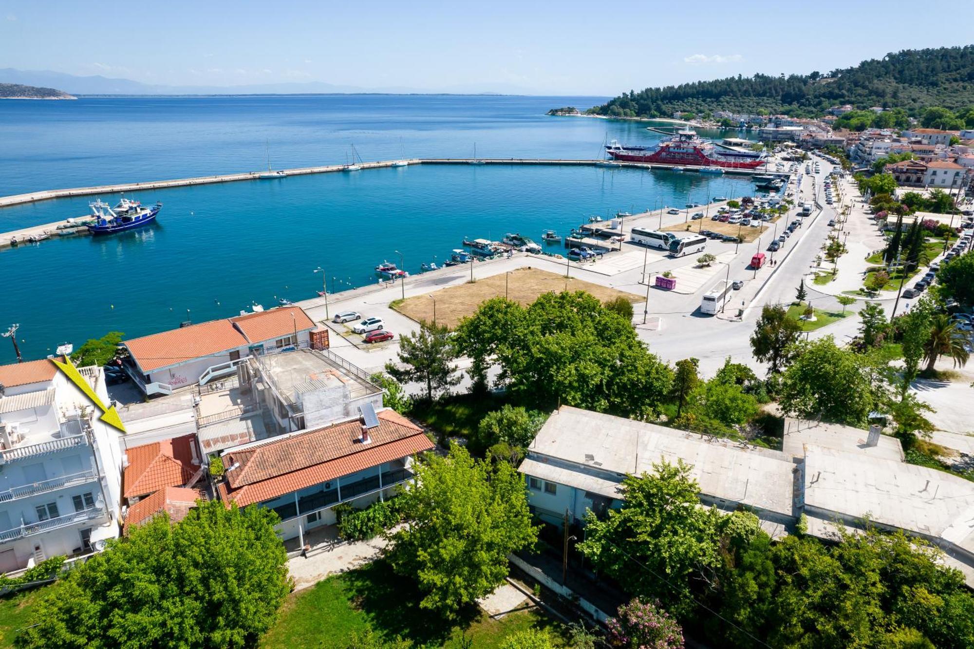 Alifadas 1836 Limenas  Bagian luar foto